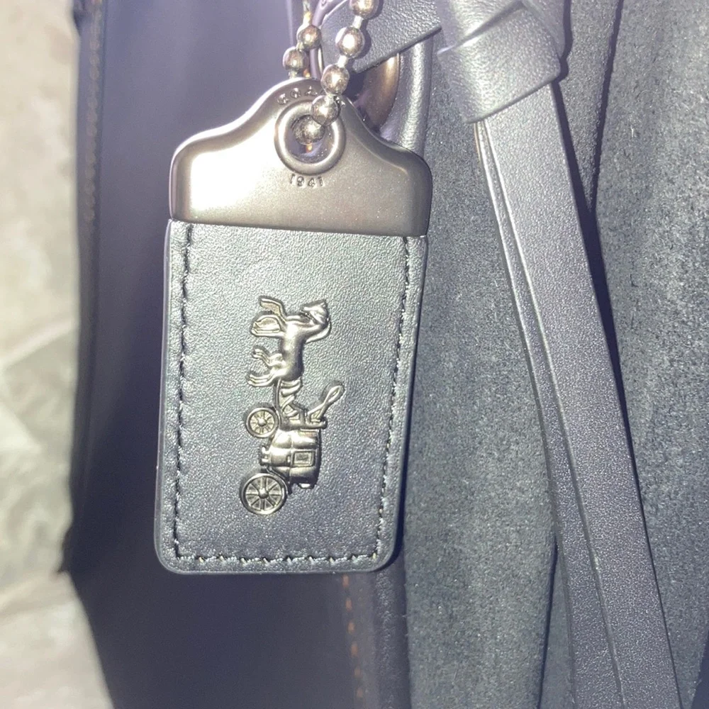 Coach Harmony Hobo - Picture 12 of 17